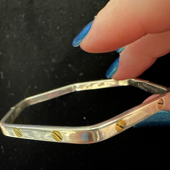VINTAGE! Mexican Sterling Silver Hinged Bangle - Picture 1 of 10
